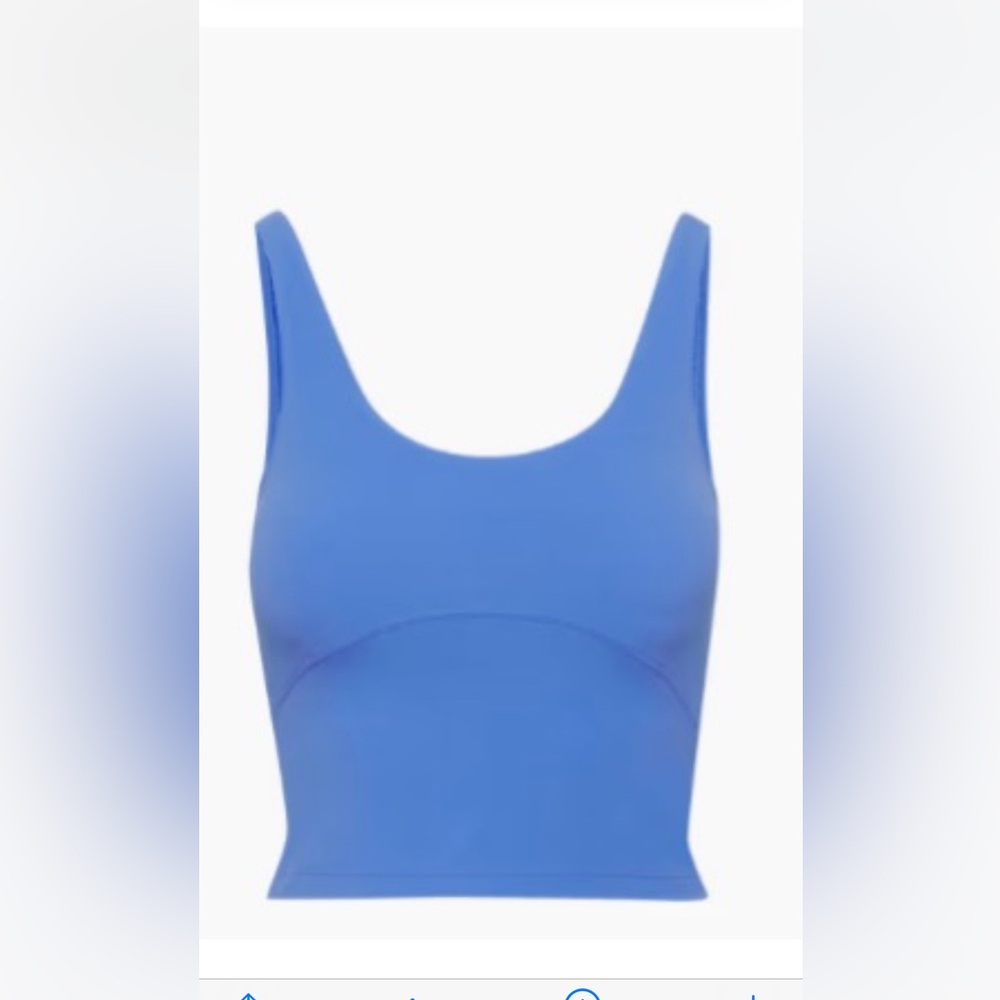 Aritizia TnaBUTTER Bound Tank
Light-support sports tank with built-in bra XS EUC